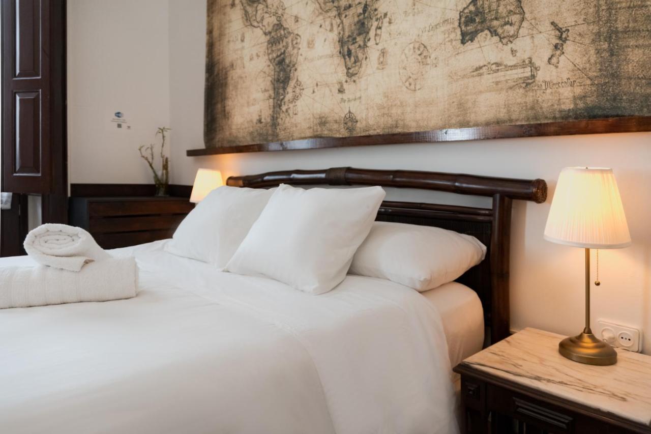 Double Room,1386472835:JPEG