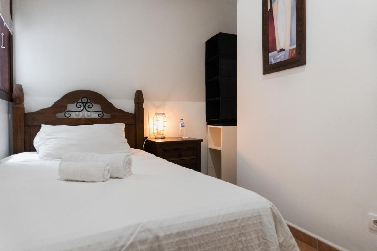 Single Room,1387243730:JPEG