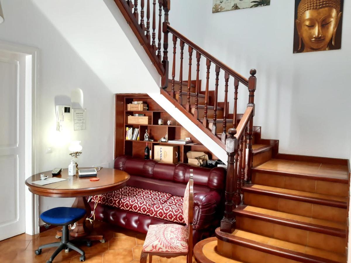 Standard Queen Room,1421911392:JPEG