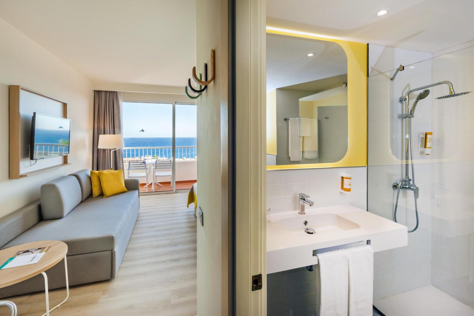 Standard Double Room,1611060625:JPEG