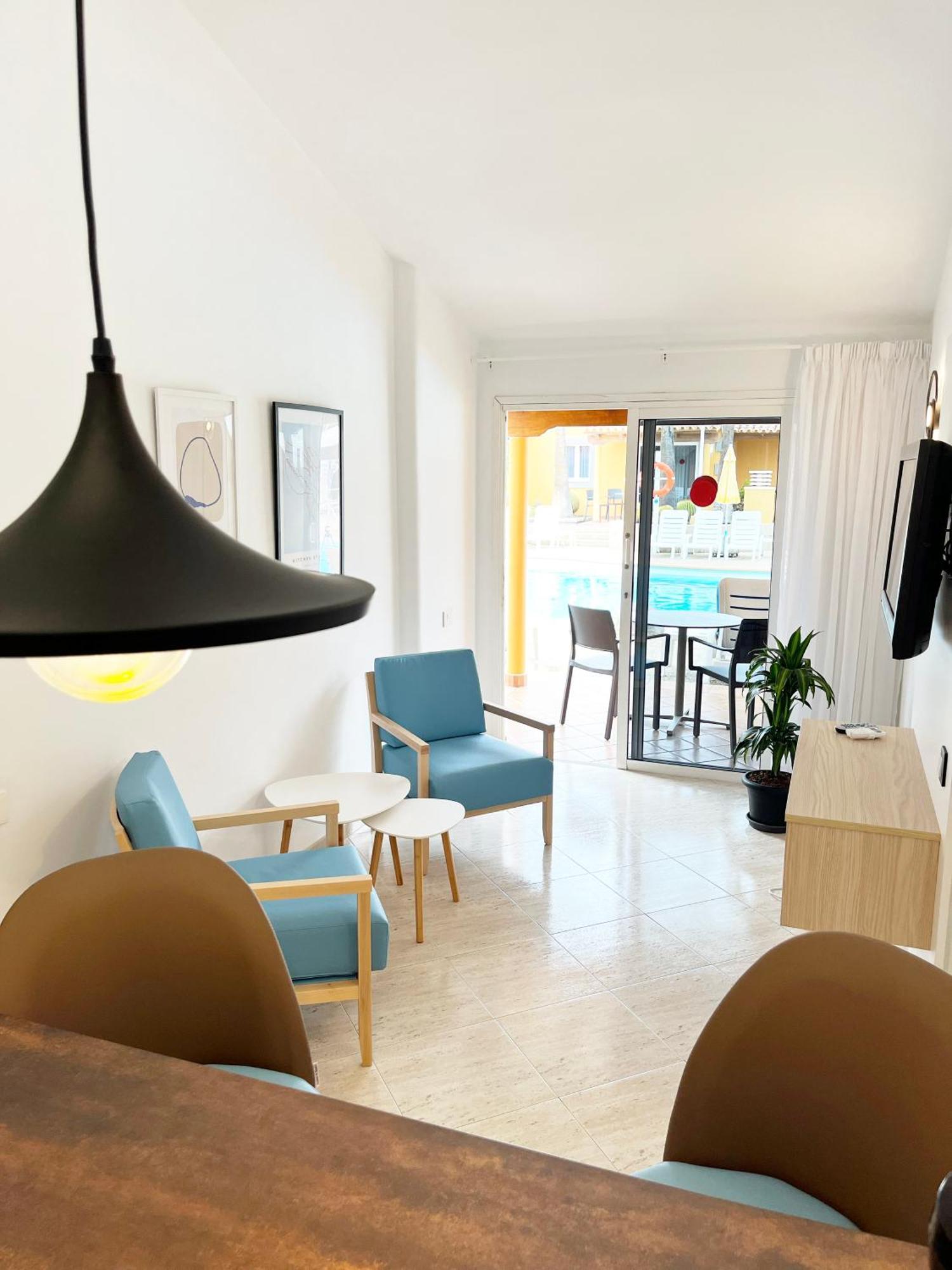 King Room,1633697129:JPEG