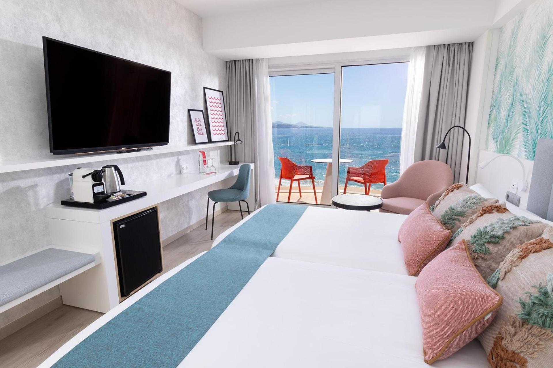 Deluxe Room Beach View