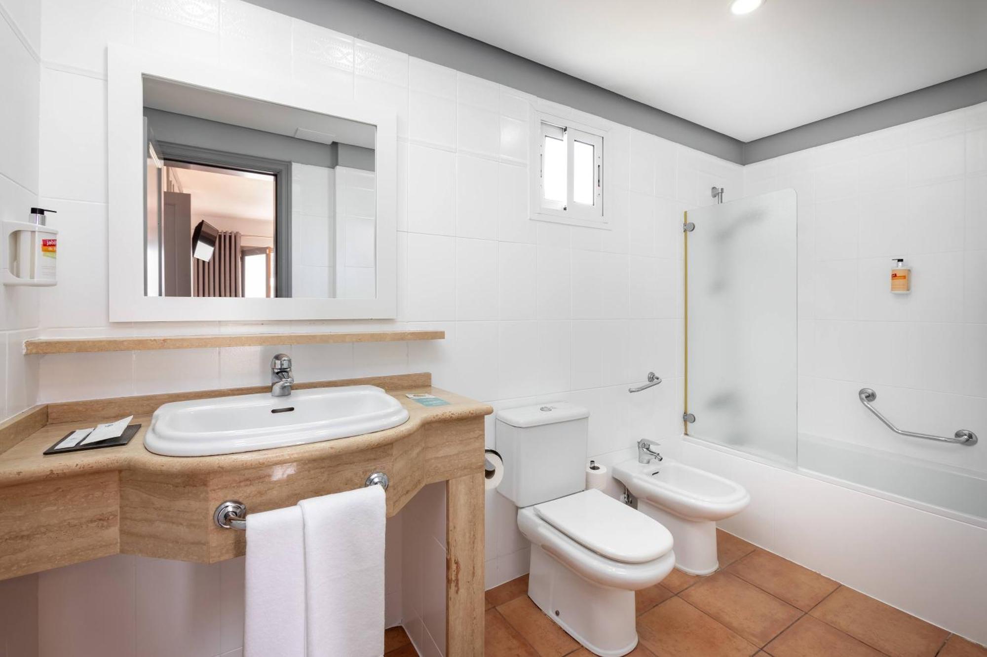 Two-Bedroom Bungalow,1756509208:JPEG