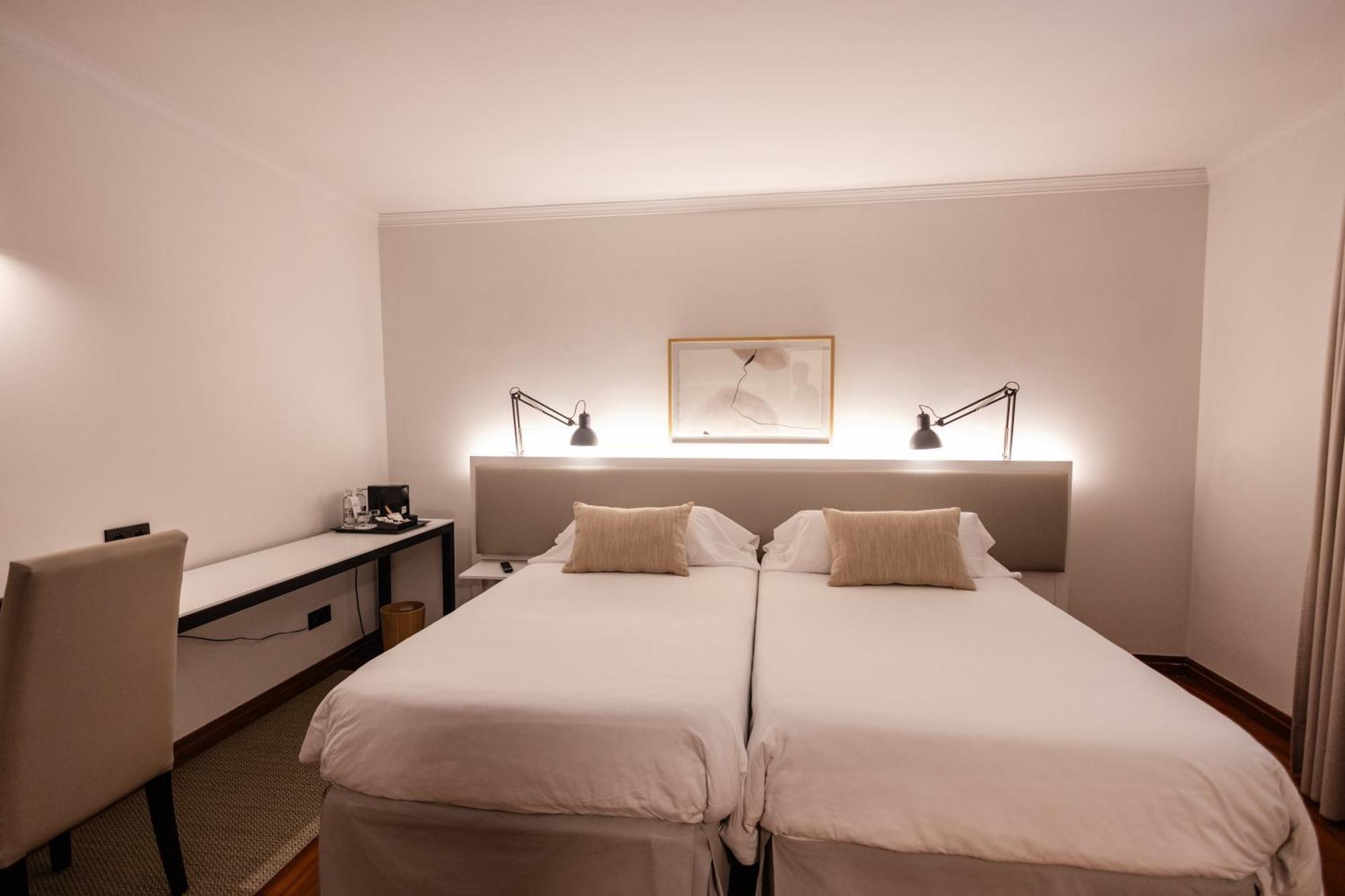 Double or Twin Room,1769504446:JPEG
