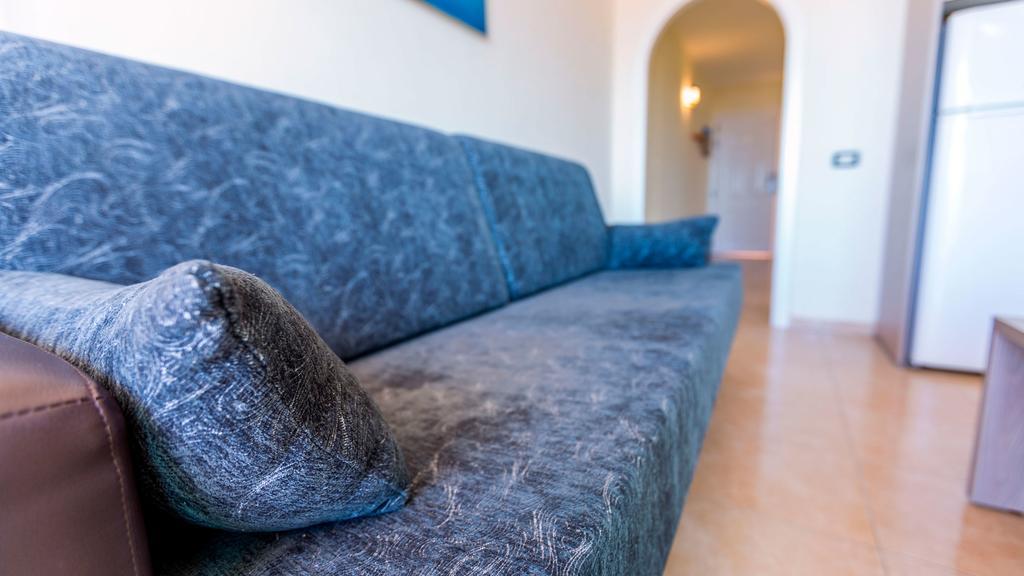 Two-Bedroom Apartment with Terrace,319839877:JPEG