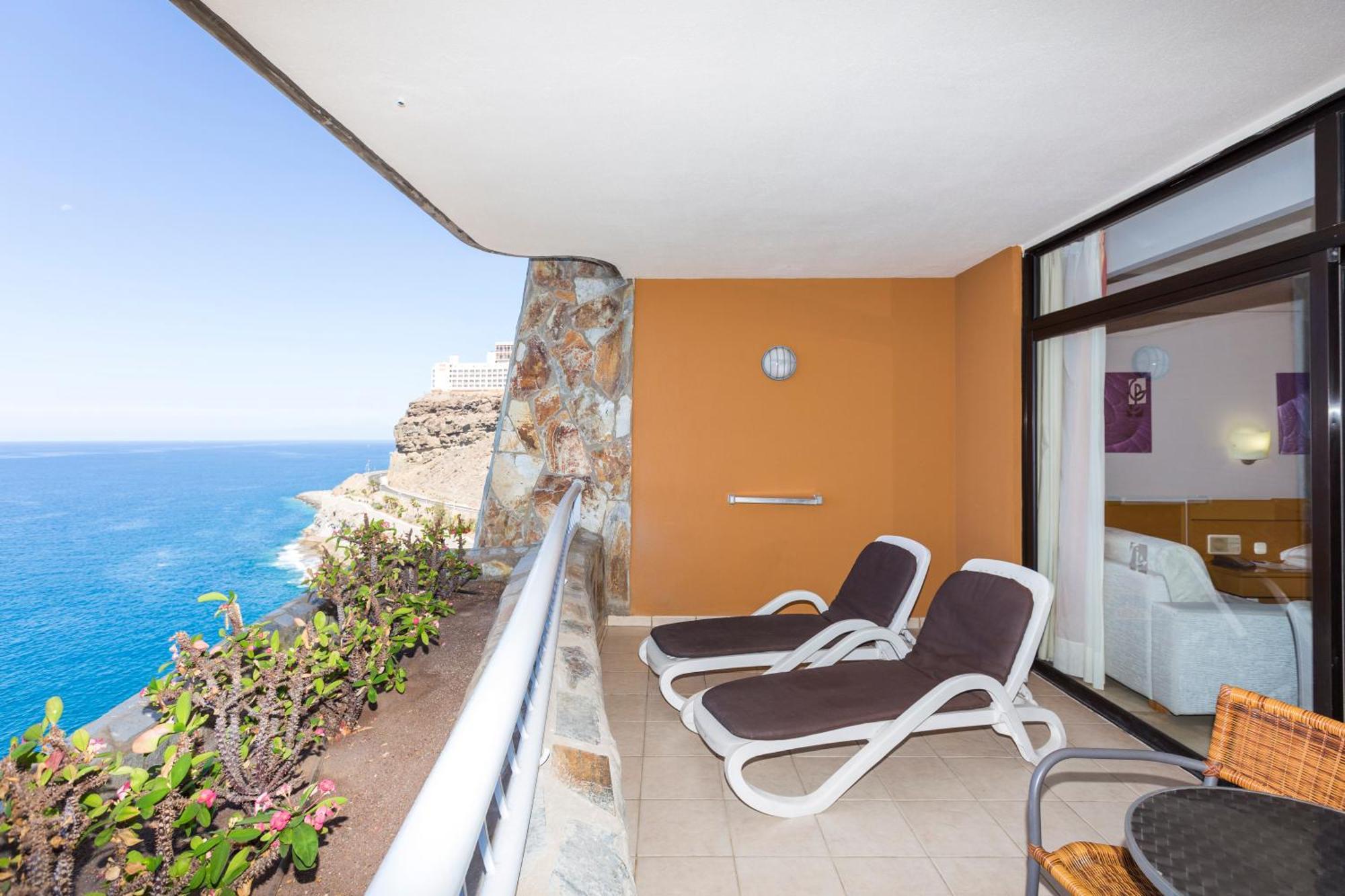 Twin Room with Sea View,1137981643:JPEG