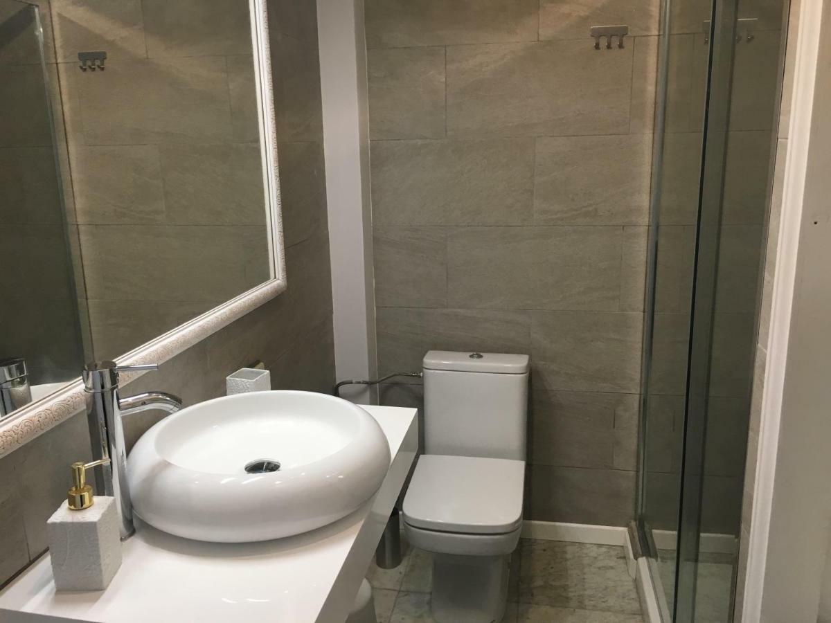 Double Room with Private External Bathroom