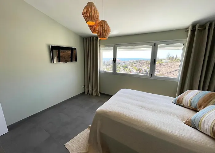 Luxury Villa Morelli With Seaview & Heated Pool