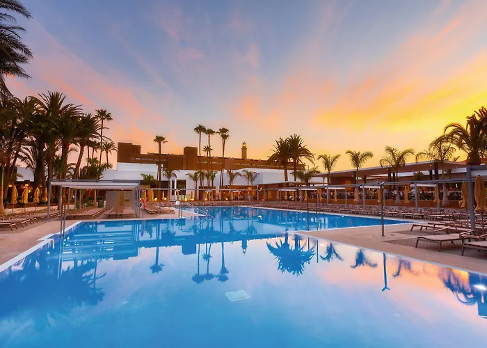 Maspalomas (Gran Canaria) Hotels With Pool
