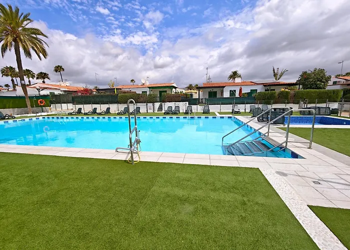 Renovated 2 Bedroom Bungalow In Playa Del Ingles